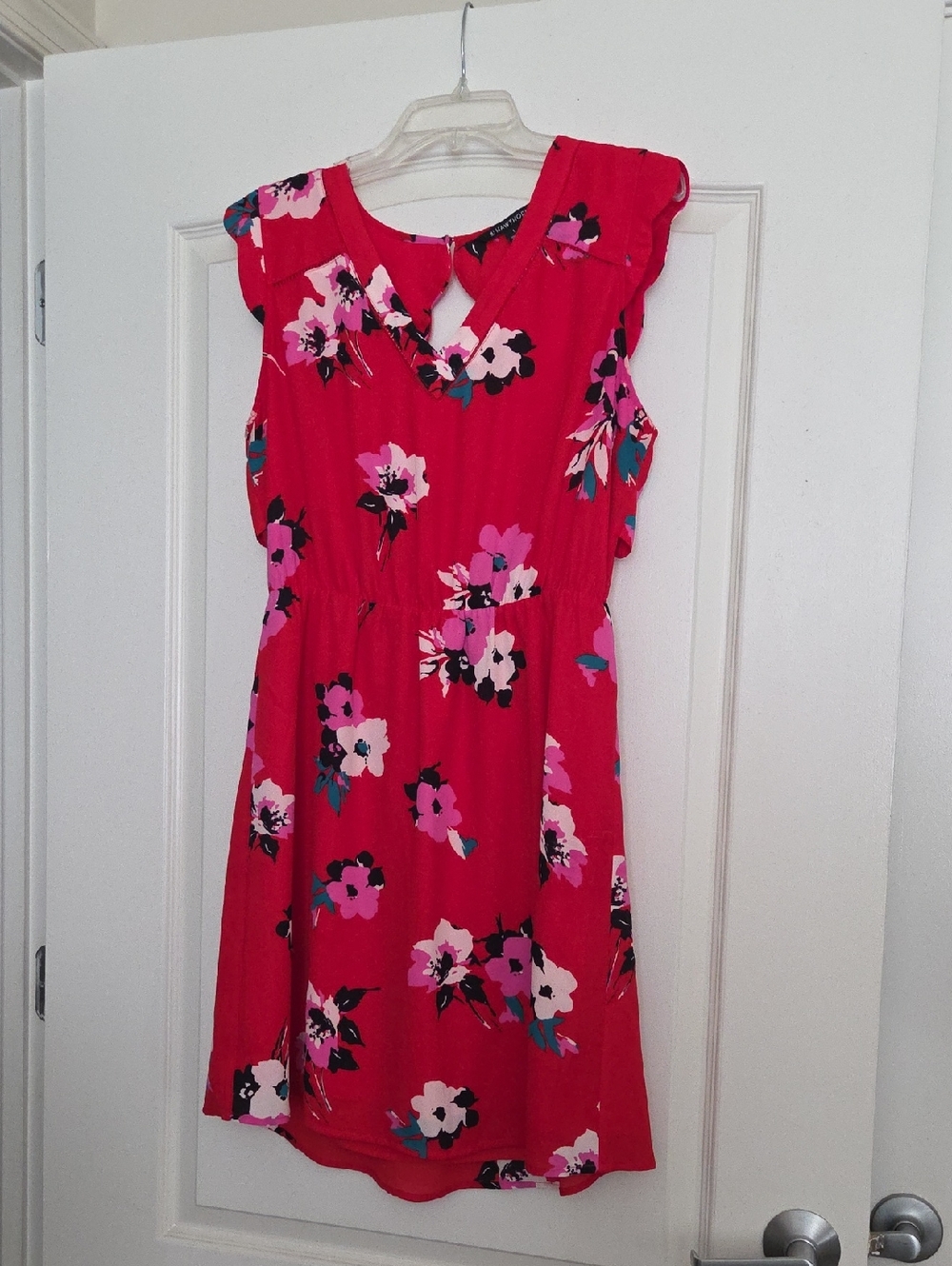 41 Hawthorn Bright Pink Floral Ruffle Sleeve Mini Dress